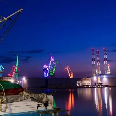 Cozy And Elegant Пула